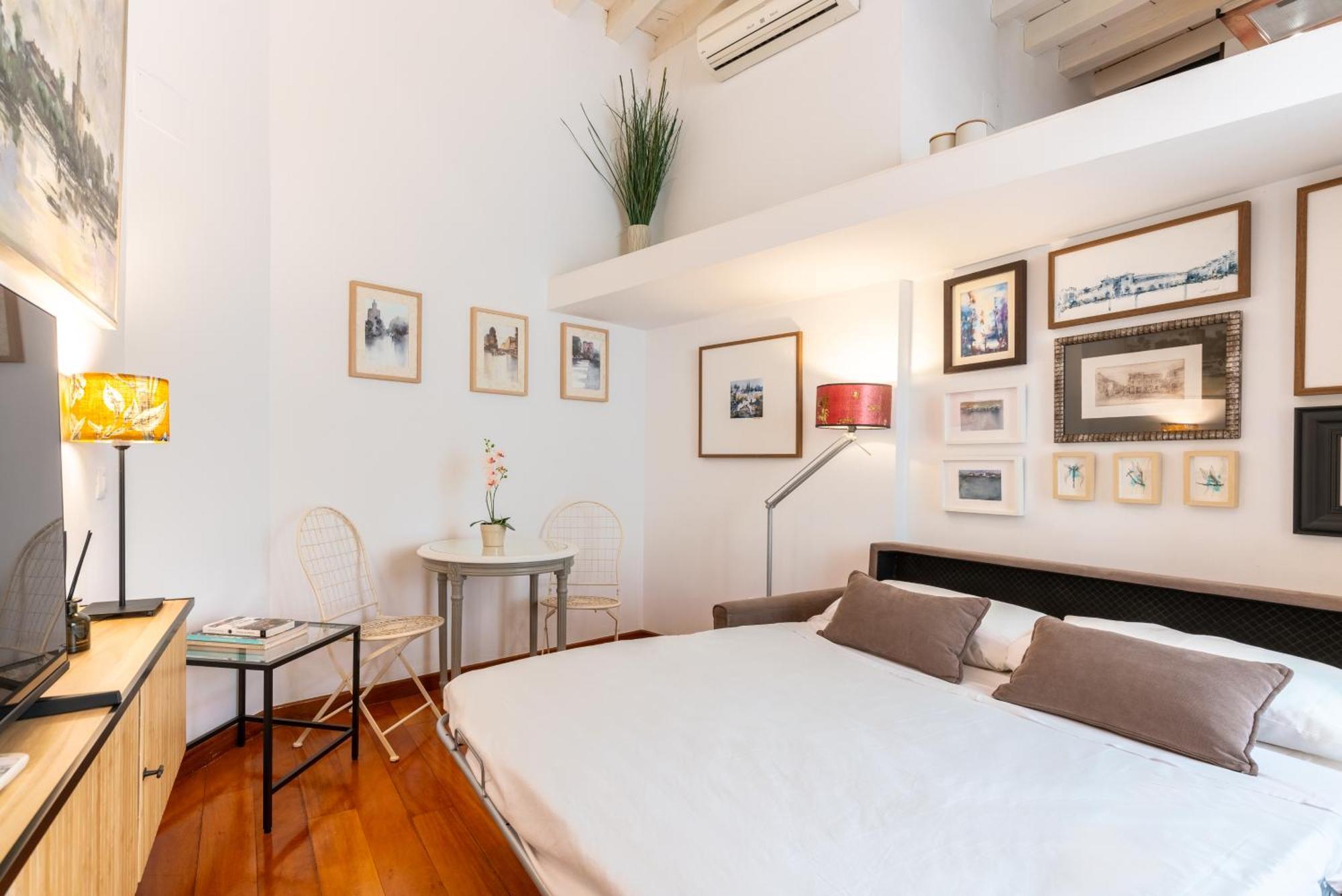 Apartamentos Rg Goyeneta Sevilla Bagian luar foto
